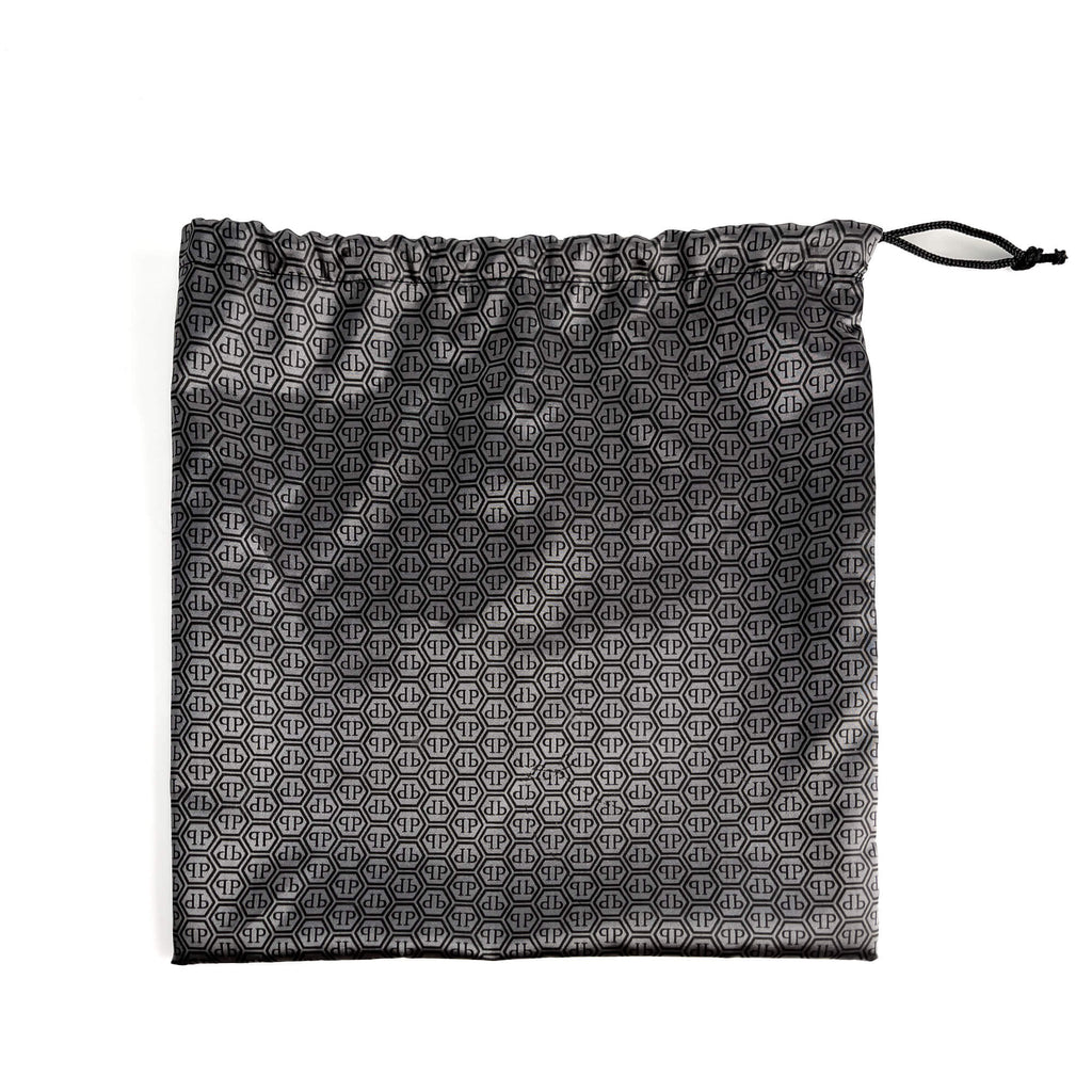 Second hand Philipp Plein Superheroin Hexagon Small Calf Leather 2 - Ways Flap Belt Bag Black - Tabita Bags