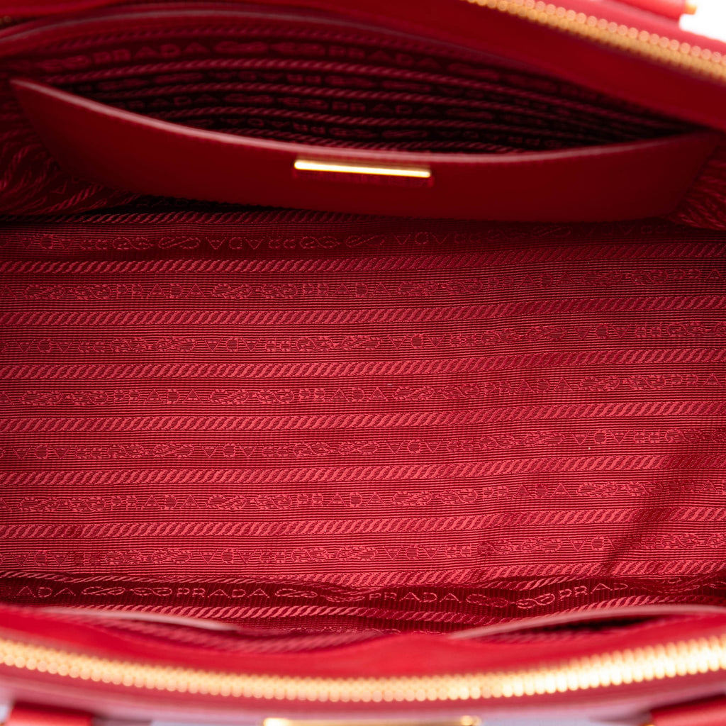 Second hand Prada Galleria Large Saffiano Lux Leather Tote Handbag Red - Tabita Bags