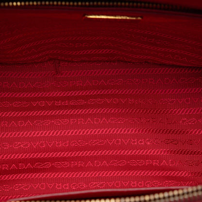 Second hand Prada Galleria Small Saffiano Lux Leather Handbag Red - Tabita Bags