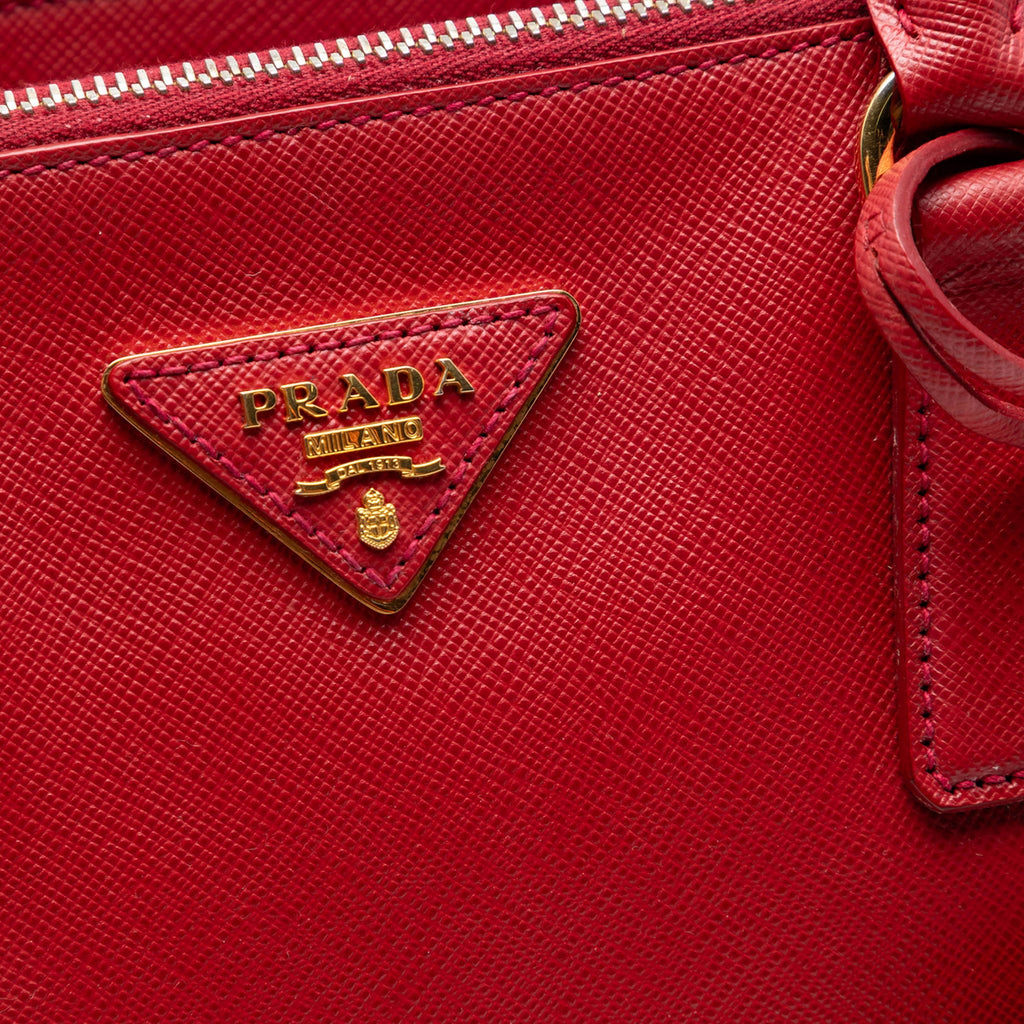 Second hand Prada Galleria Small Saffiano Lux Leather Handbag Red - Tabita Bags