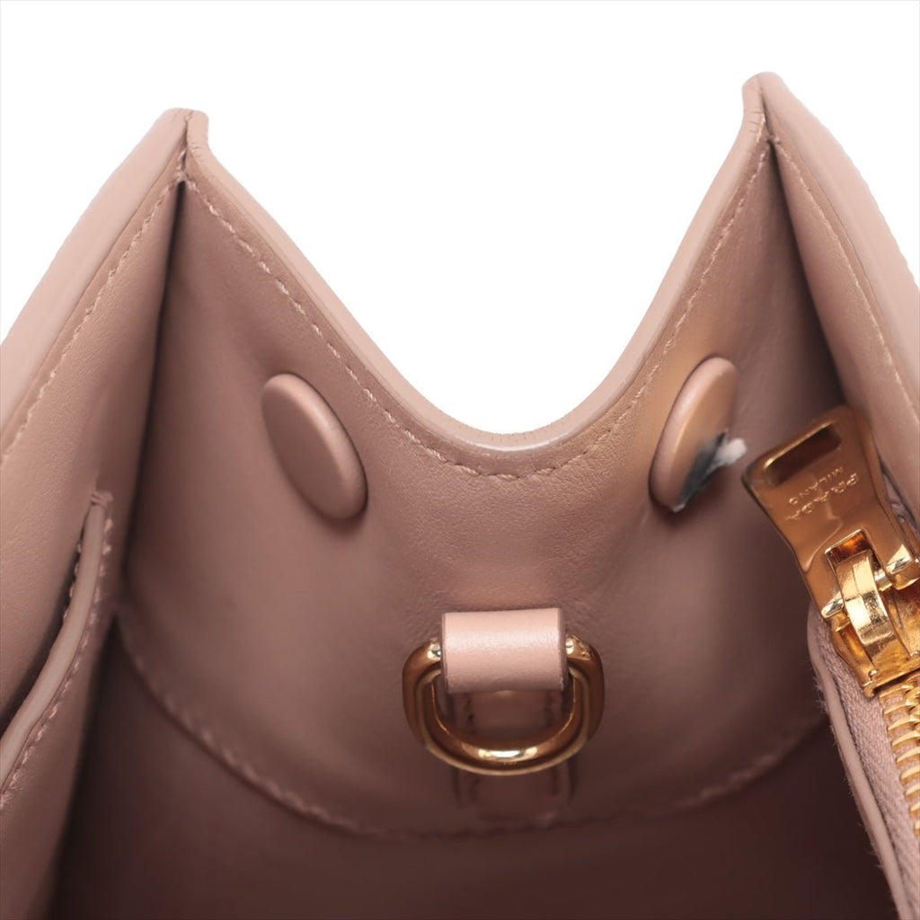 Second hand Prada Monochrome Saffiano Leather Tote Handbag Beige Pink - Tabita Bags