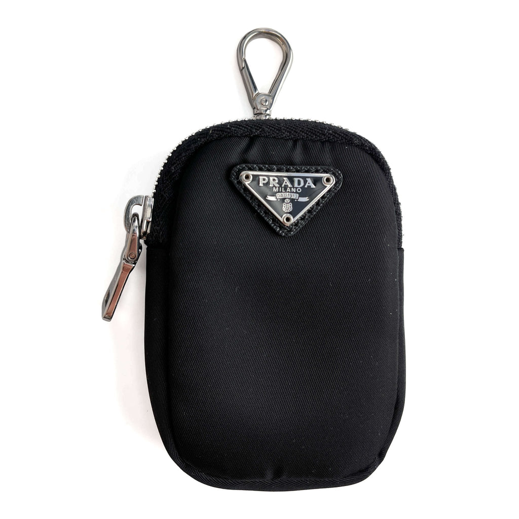 Second hand Prada Re - Edition 2005 Econyl Nylon 2 - Ways Pouch Crossbody Black - Tabita Bags
