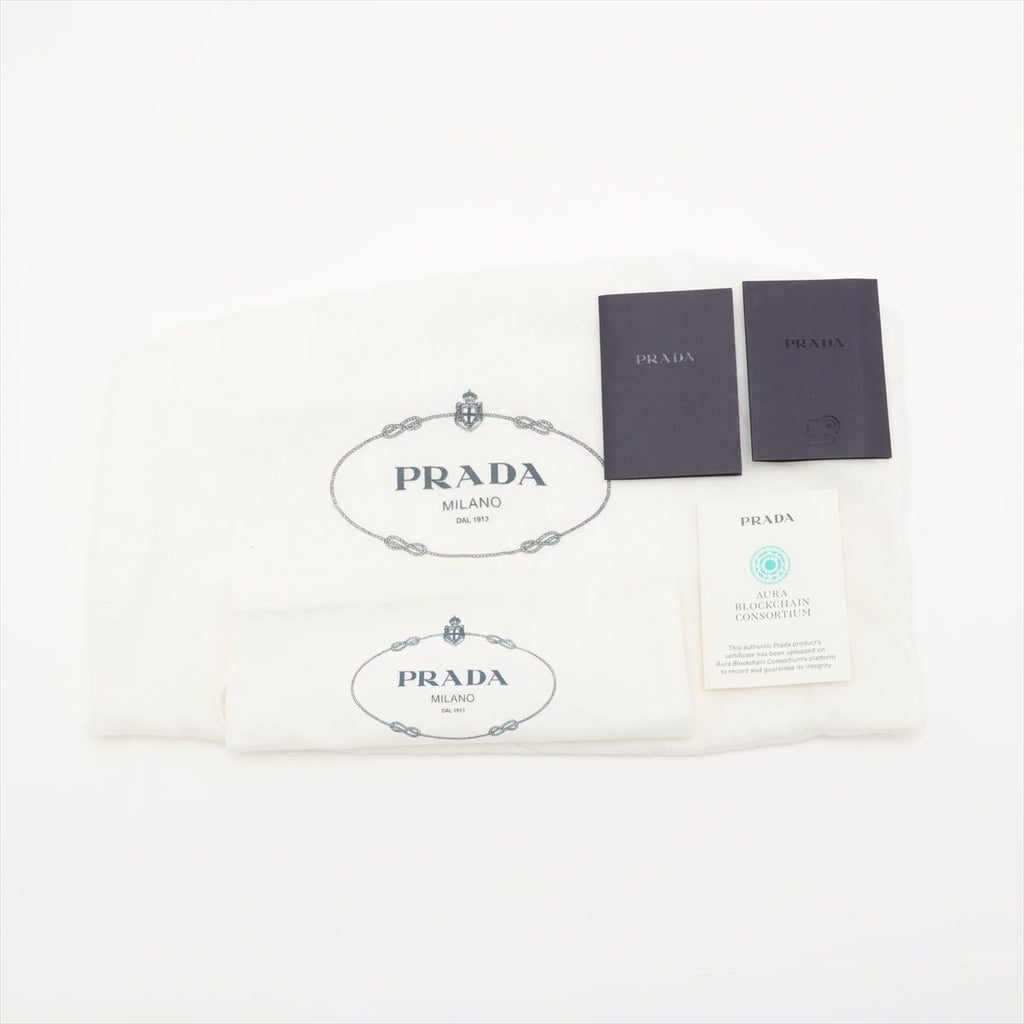 Second hand Prada Re-Edition 2005 Econyl Nylon Pouch Crossbody Black - Tabita Bags