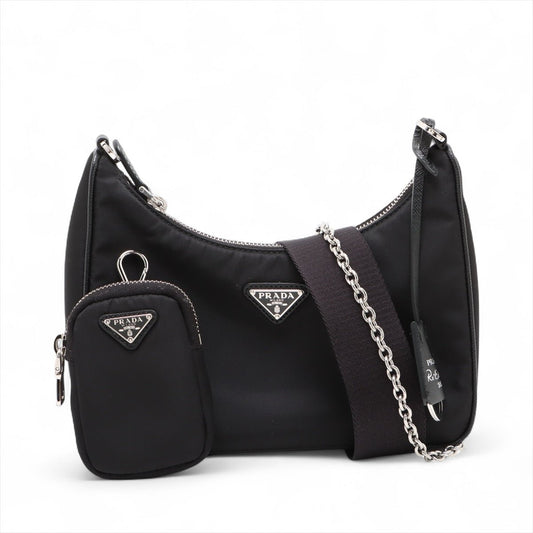 Second hand Prada Re-Edition 2005 Econyl Nylon Pouch Crossbody Black - Tabita Bags