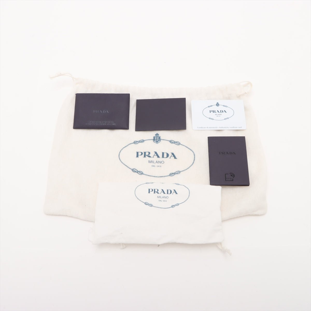 Second hand Prada Re-Edition 2005 Econyl Nylon Pouch Crossbody Black - Tabita Bags
