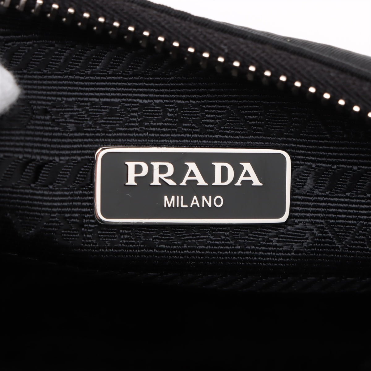 Second hand Prada Re-Edition 2005 Econyl Nylon Pouch Crossbody Black - Tabita Bags
