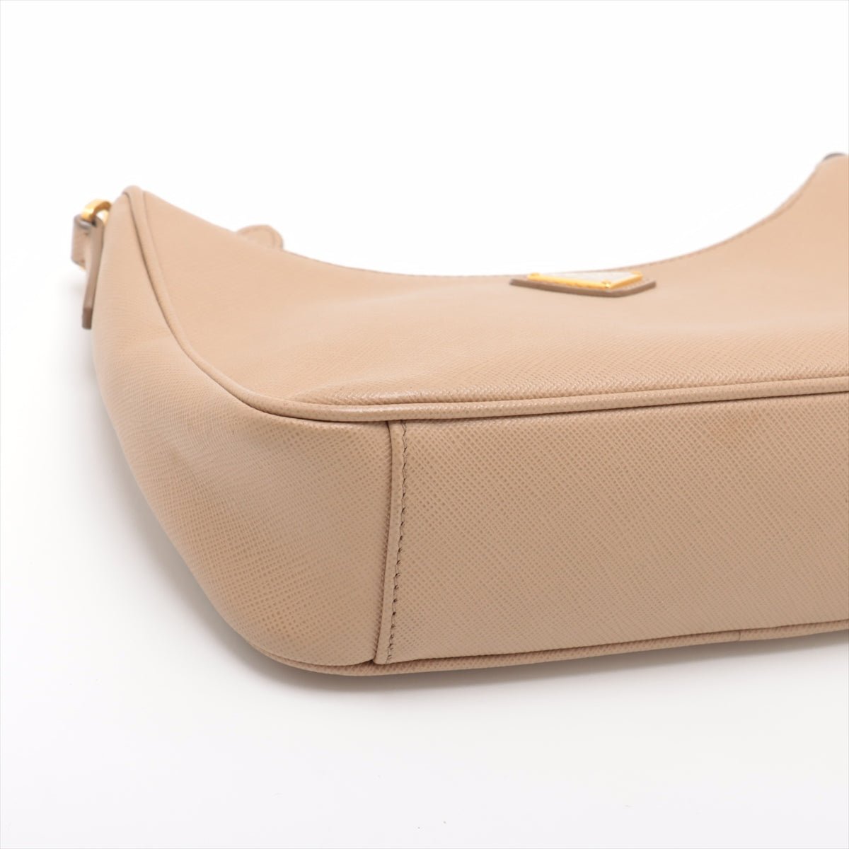 Second hand Prada Re - Edition 2005 Leather Pouch Crossbody Beige - Tabita Bags