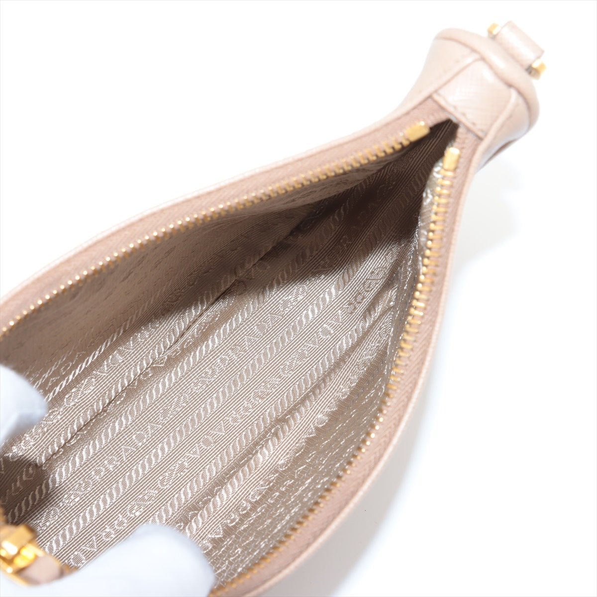 Second hand Prada Re - Edition 2005 Leather Pouch Crossbody Beige - Tabita Bags