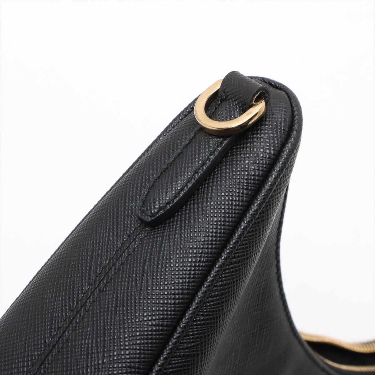 Second hand Prada Re-Edition 2005 Leather Pouch Crossbody Black - Tabita Bags