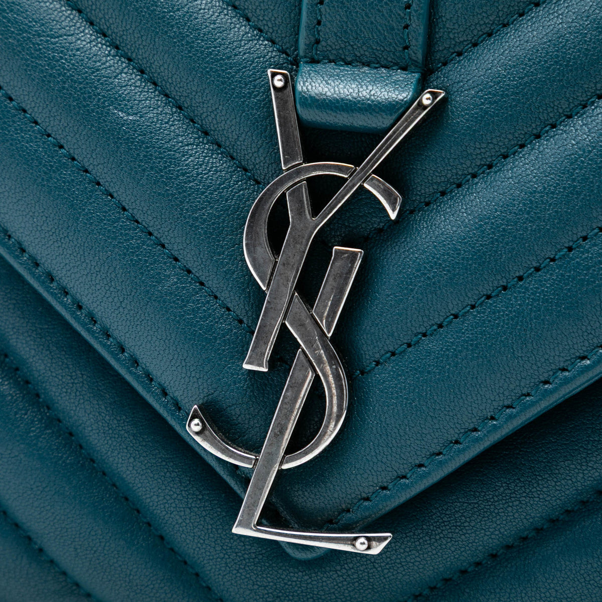 Second hand Saint Laurent College Medium Chevron Quilted Leather 2 - Ways Envelope Bag Blue - Tabita Bags