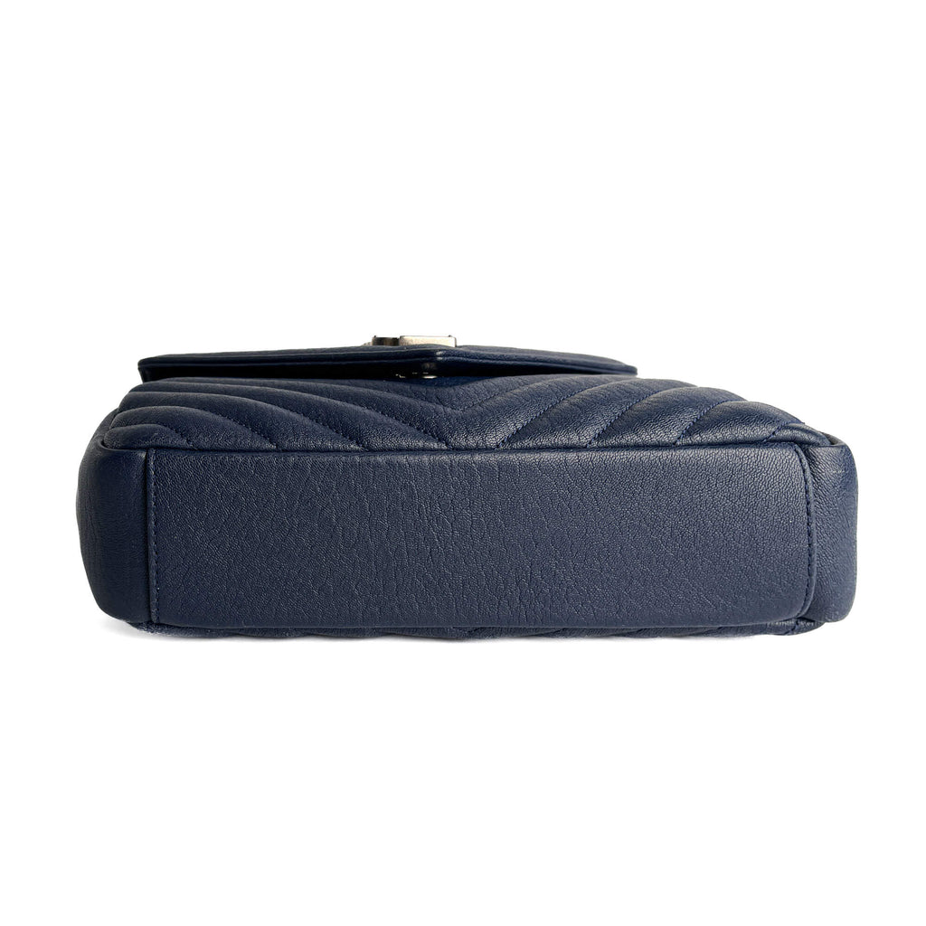Second hand Saint Laurent College Medium Chevron Quilted Leather 2 - Ways Envelope Bag Navy - Tabita Bags