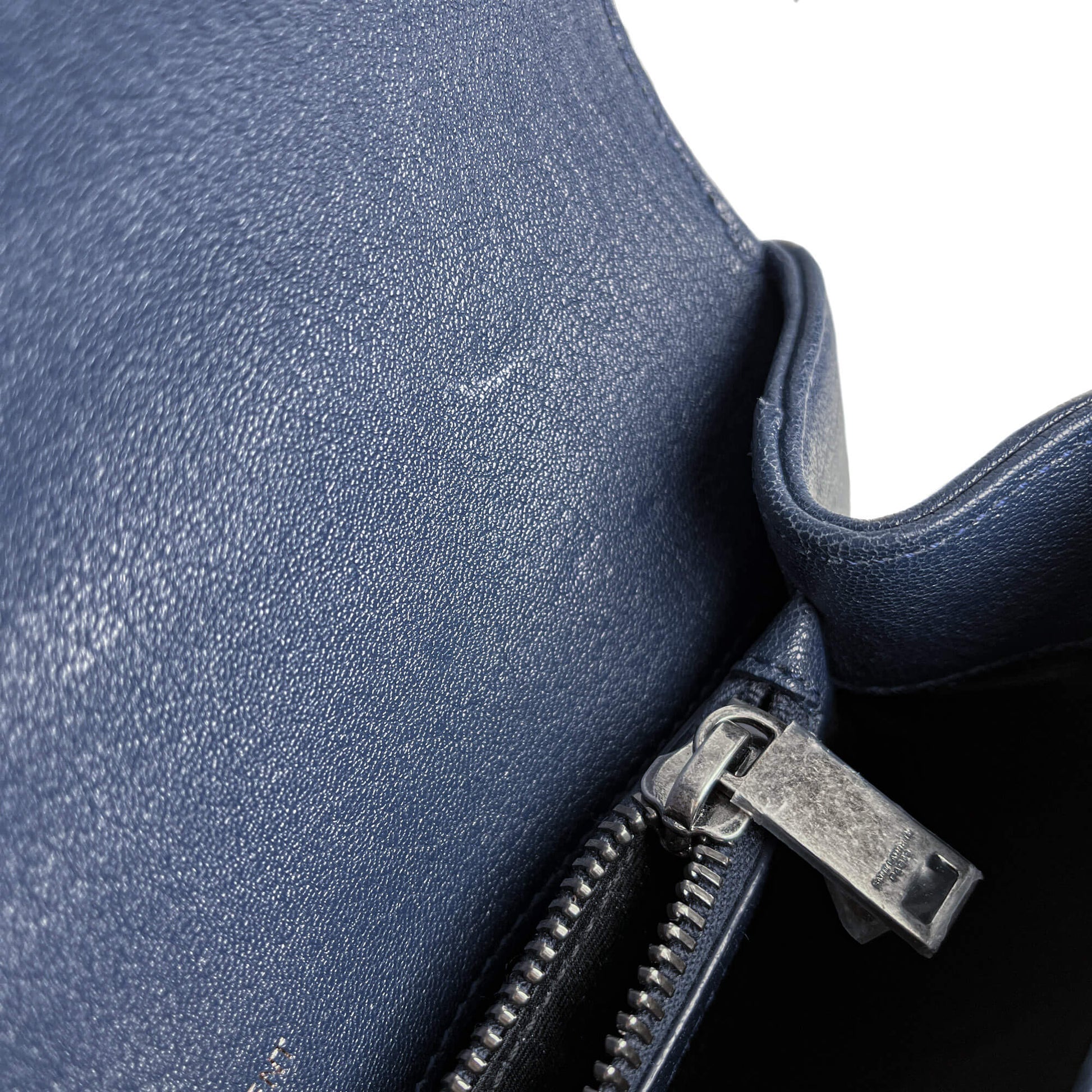 Second hand Saint Laurent College Medium Chevron Quilted Leather 2 - Ways Envelope Bag Navy - Tabita Bags