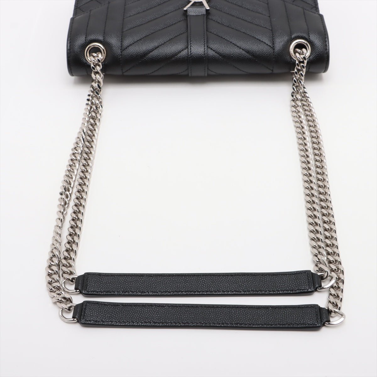 Second hand Saint Laurent Envelope Medium Embossed Grained Leather 2 - Ways Envelope Bag Black - Tabita Bags