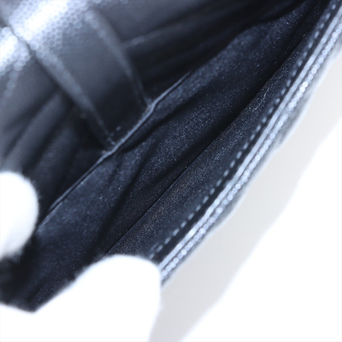 Second hand Saint Laurent Envelope Medium Embossed Grained Leather 2-Ways Envelope Bag Black - Tabita Bags