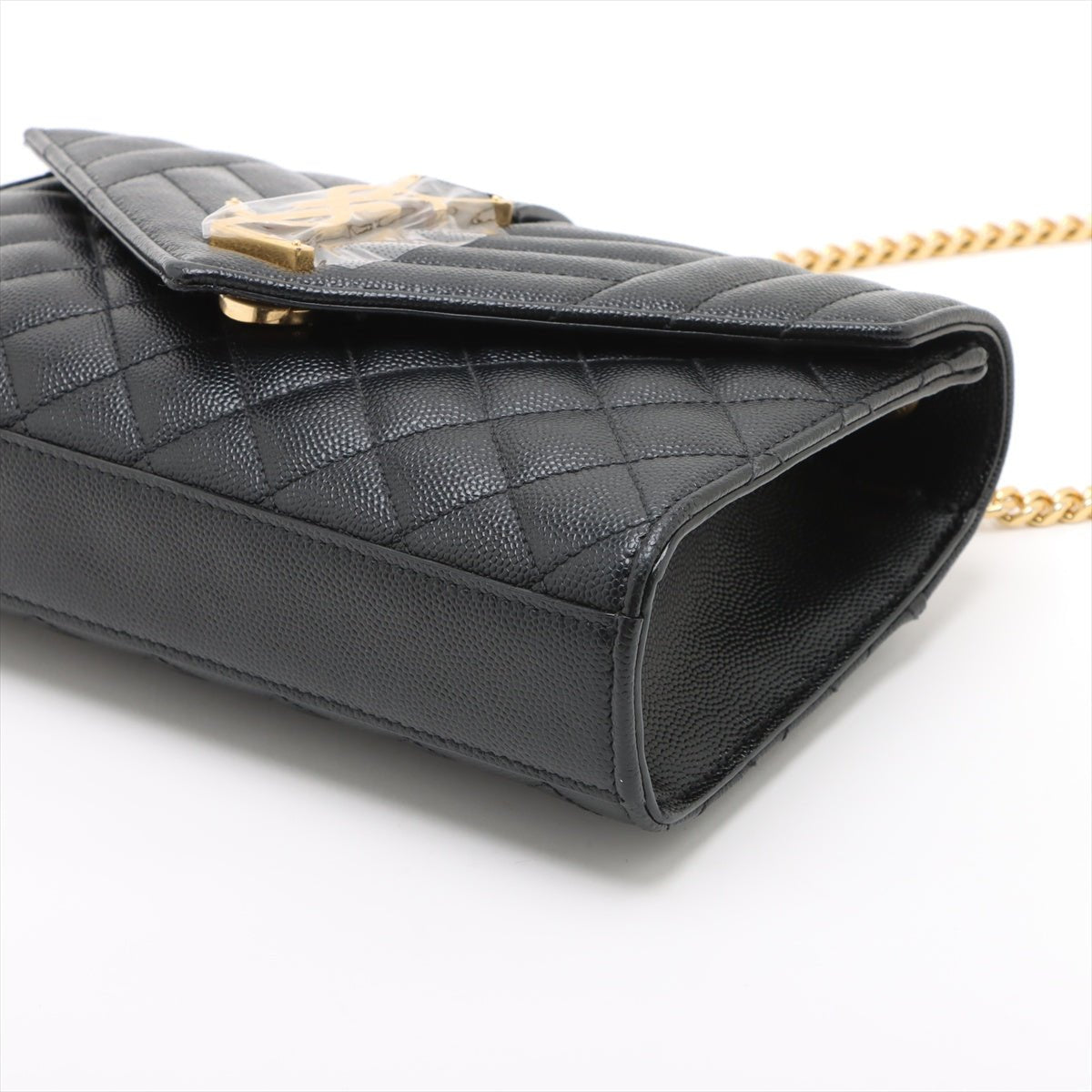 Second hand Saint Laurent Envelope Small Leather Chevron Quilted Shoulder Bag Black - Tabita Bags
