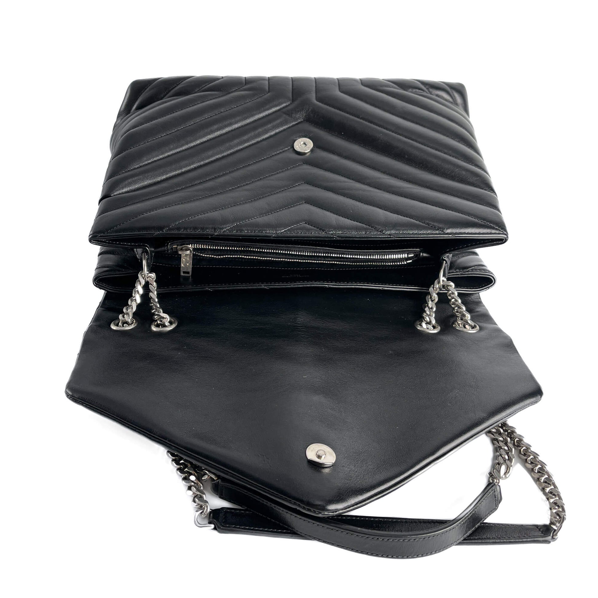 Second hand Saint Laurent Loulou Large Leather Chevron Quilted Envelope Shoulder Bag Black - Tabita Bags