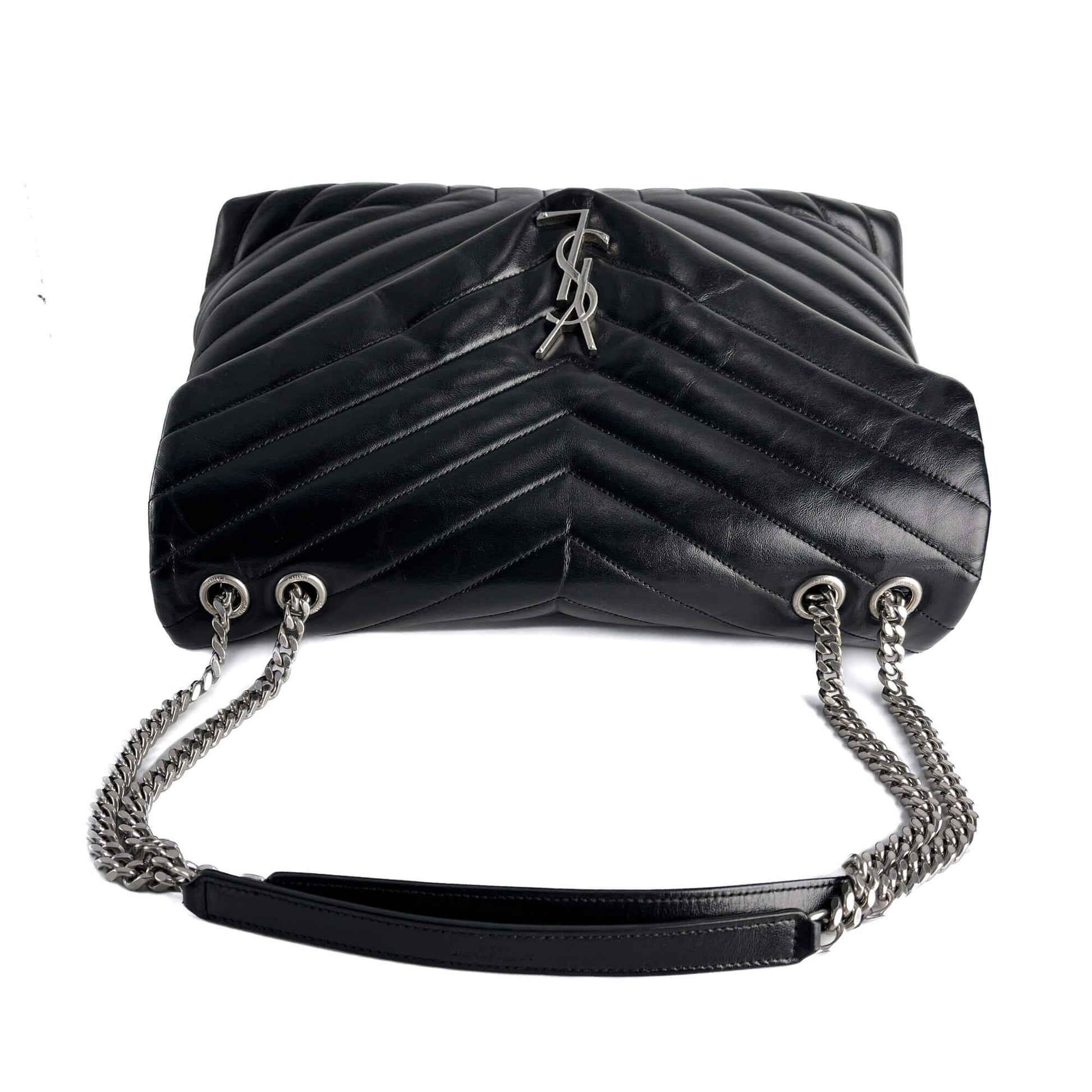 Second hand Saint Laurent Loulou Large Leather Chevron Quilted Envelope Shoulder Bag Black - Tabita Bags