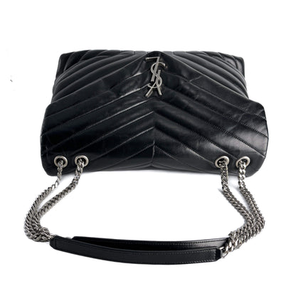 Second hand Saint Laurent Loulou Large Leather Chevron Quilted Envelope Shoulder Bag Black - Tabita Bags