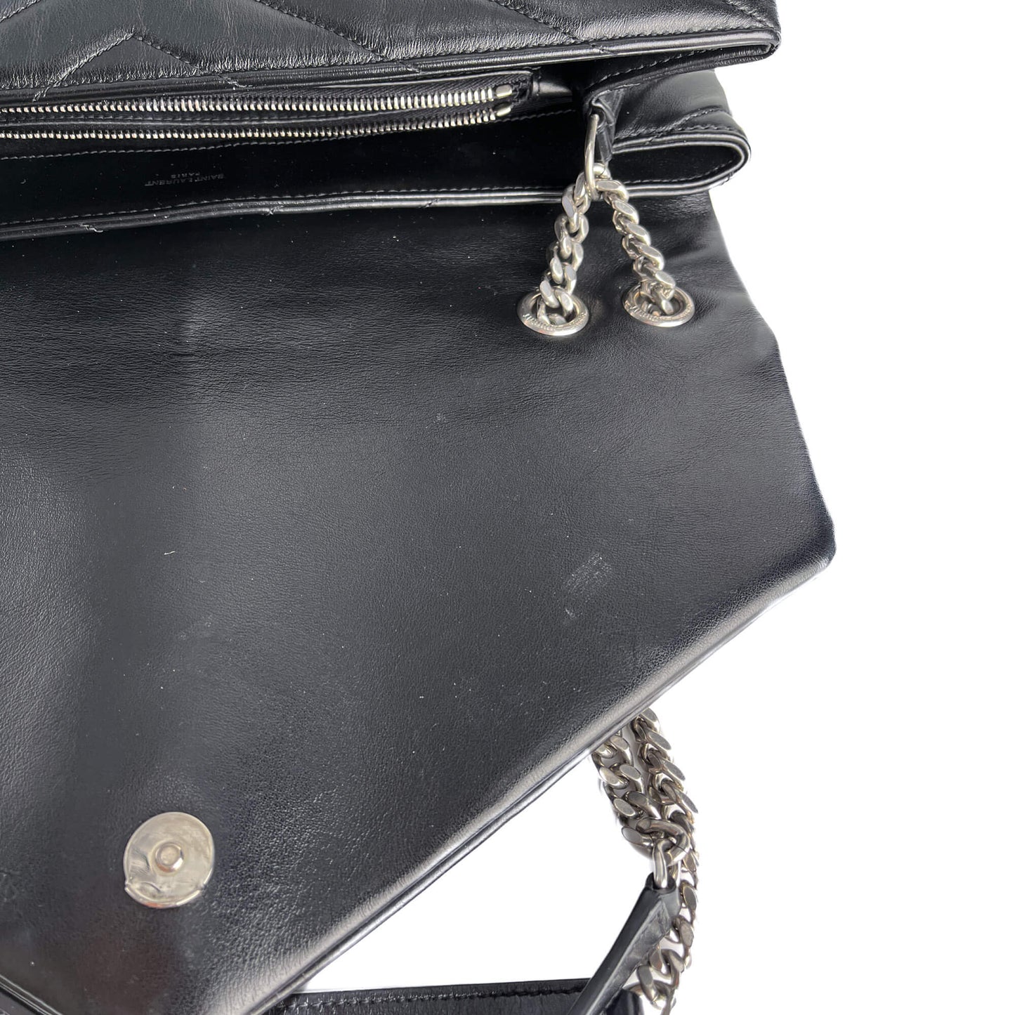 Second hand Saint Laurent Loulou Large Leather Chevron Quilted Envelope Shoulder Bag Black - Tabita Bags