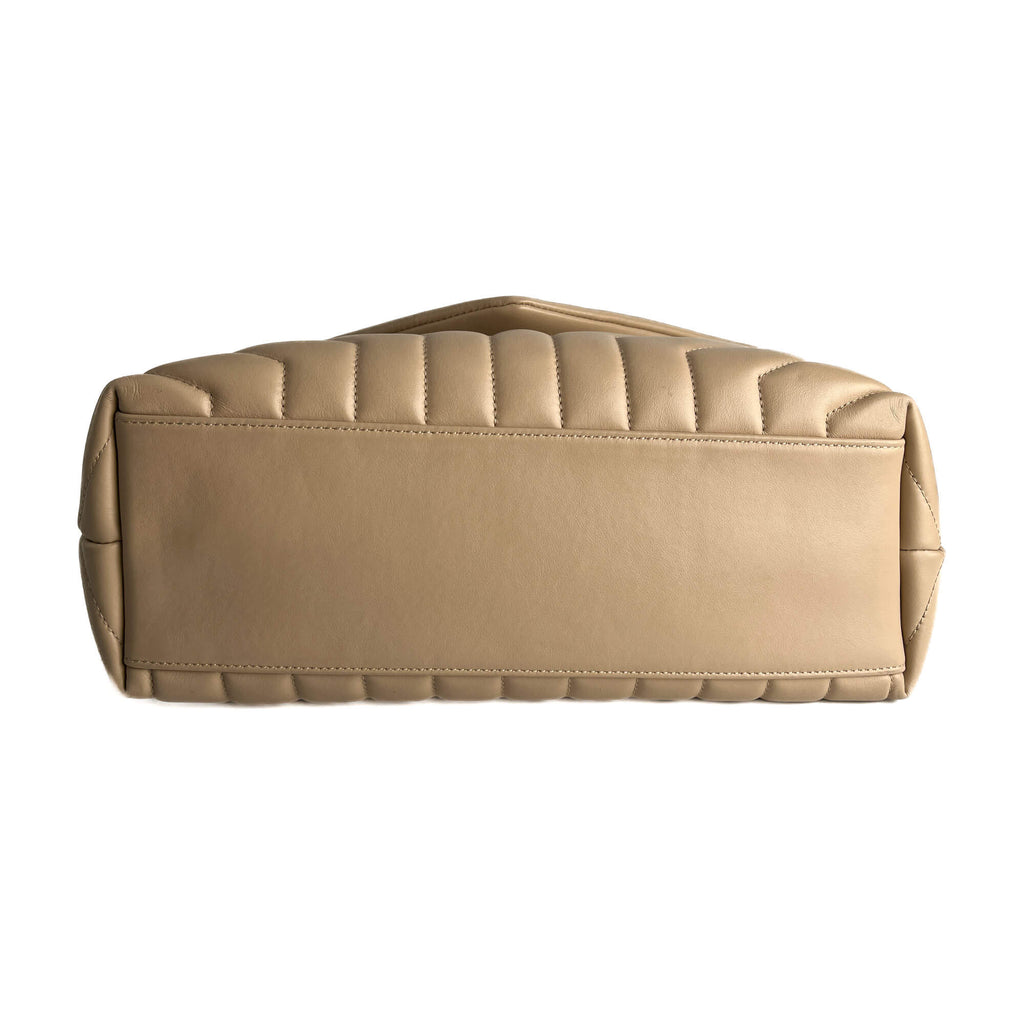 Second hand Saint Laurent Loulou Medium Leather Chevron Quilted Envelope Shoulder Bag Beige - Tabita Bags