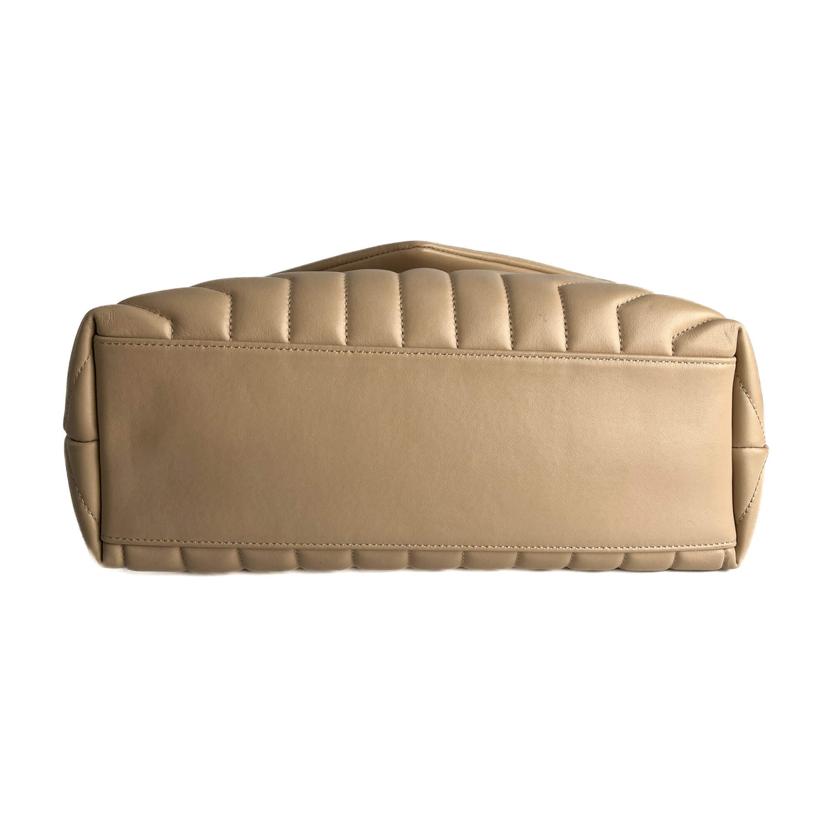 Second hand Saint Laurent Loulou Medium Leather Chevron Quilted Envelope Shoulder Bag Beige - Tabita Bags
