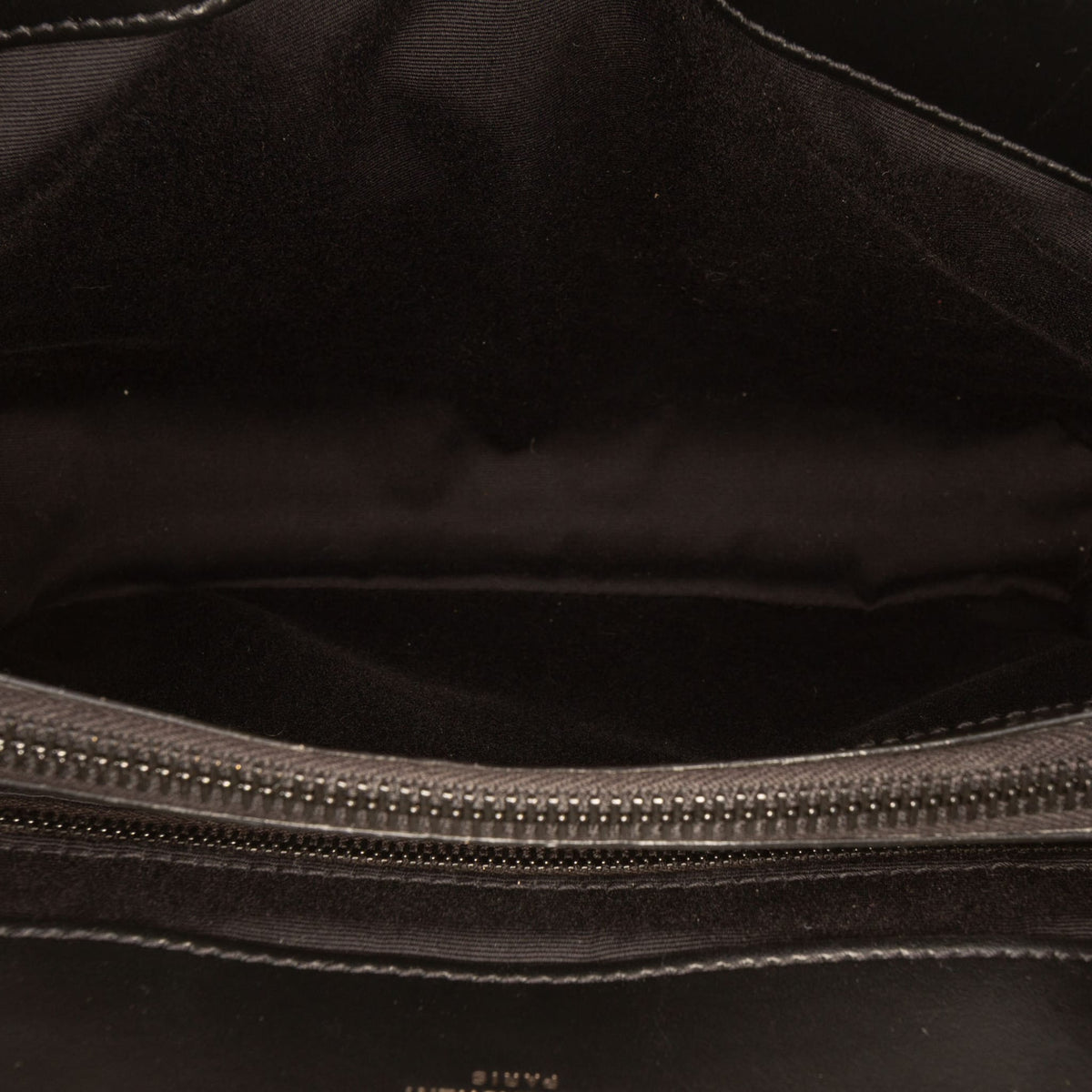 Second hand Saint Laurent Loulou Medium Leather Chevron Quilted Envelope Shoulder Bag Black - Tabita Bags