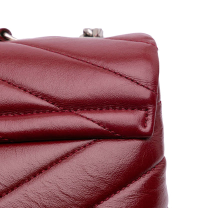 Second hand Saint Laurent Loulou Medium Leather Chevron Quilted Envelope Shoulder Bag Red - Tabita Bags