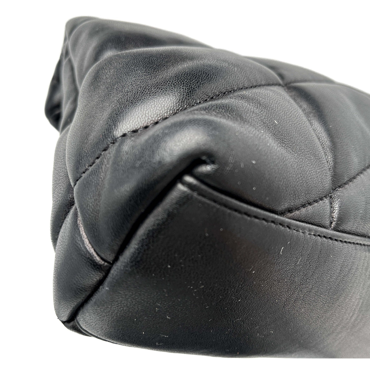 Second hand Saint Laurent Loulou Puffer Mini Chevron Quilted Leather 2 - Ways Envelope Crossbody Black - Tabita Bags