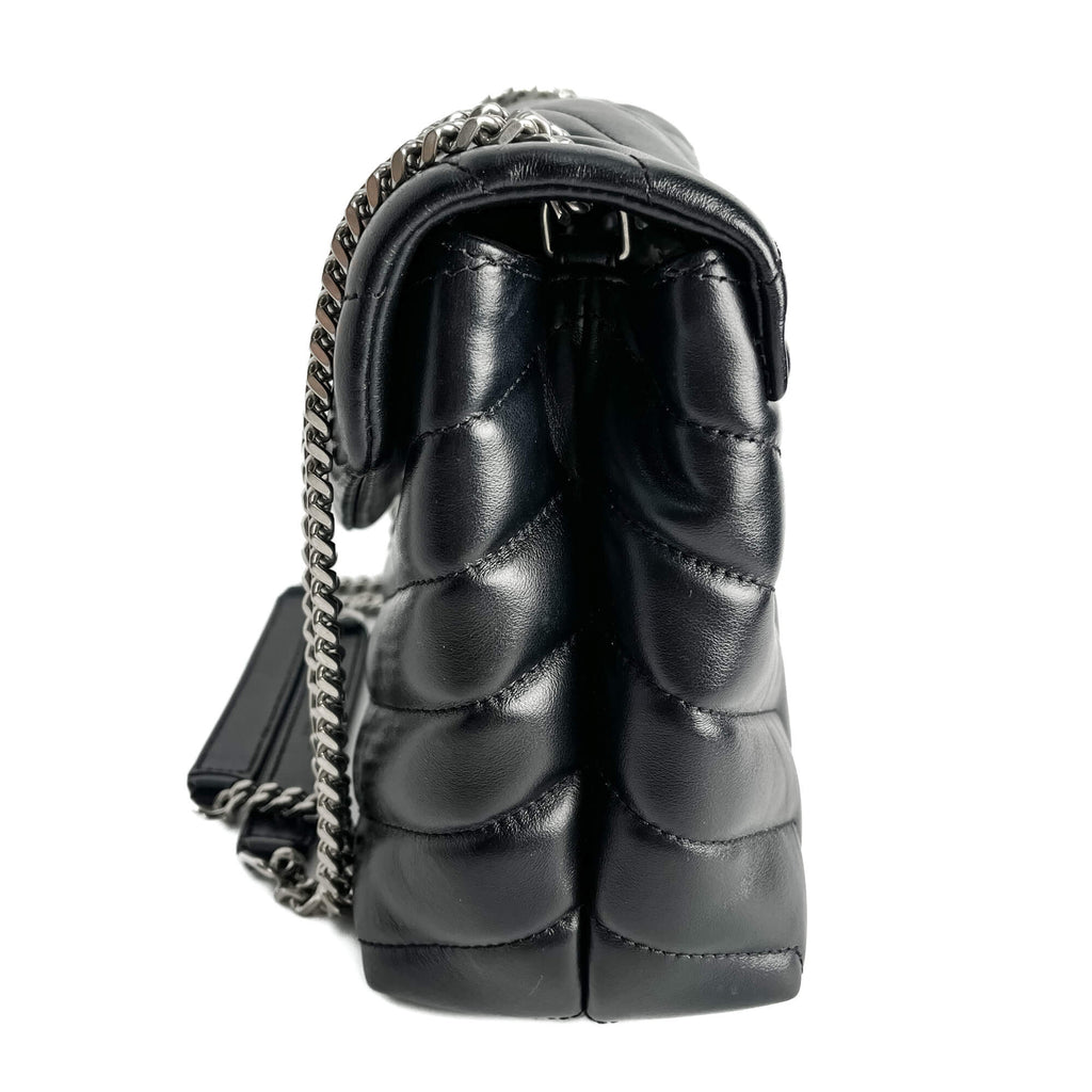 Second hand Saint Laurent Loulou Small Chevron Quited Leather 2 - Ways Envelope Bag Black - Tabita Bags