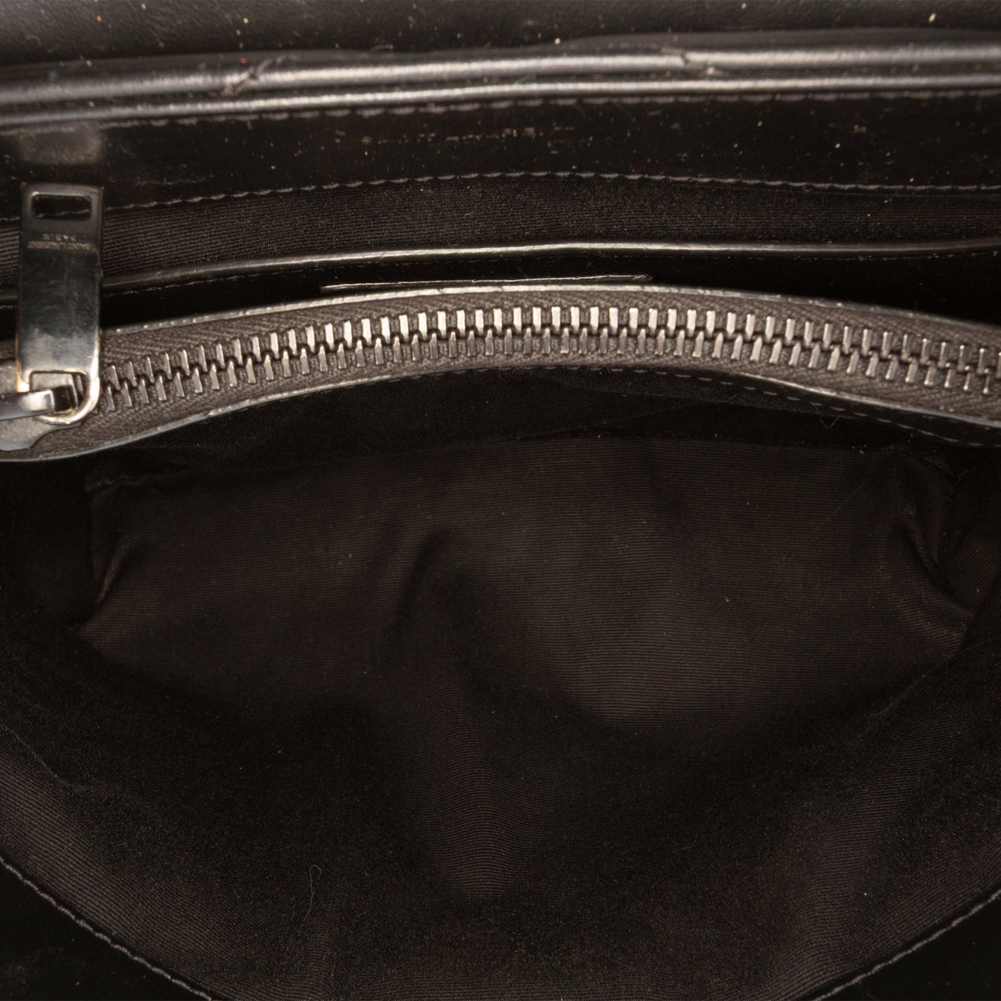 Second hand Saint Laurent Loulou Small Chevron Quited Leather 2-Ways Envelope Bag Black - Tabita Bags