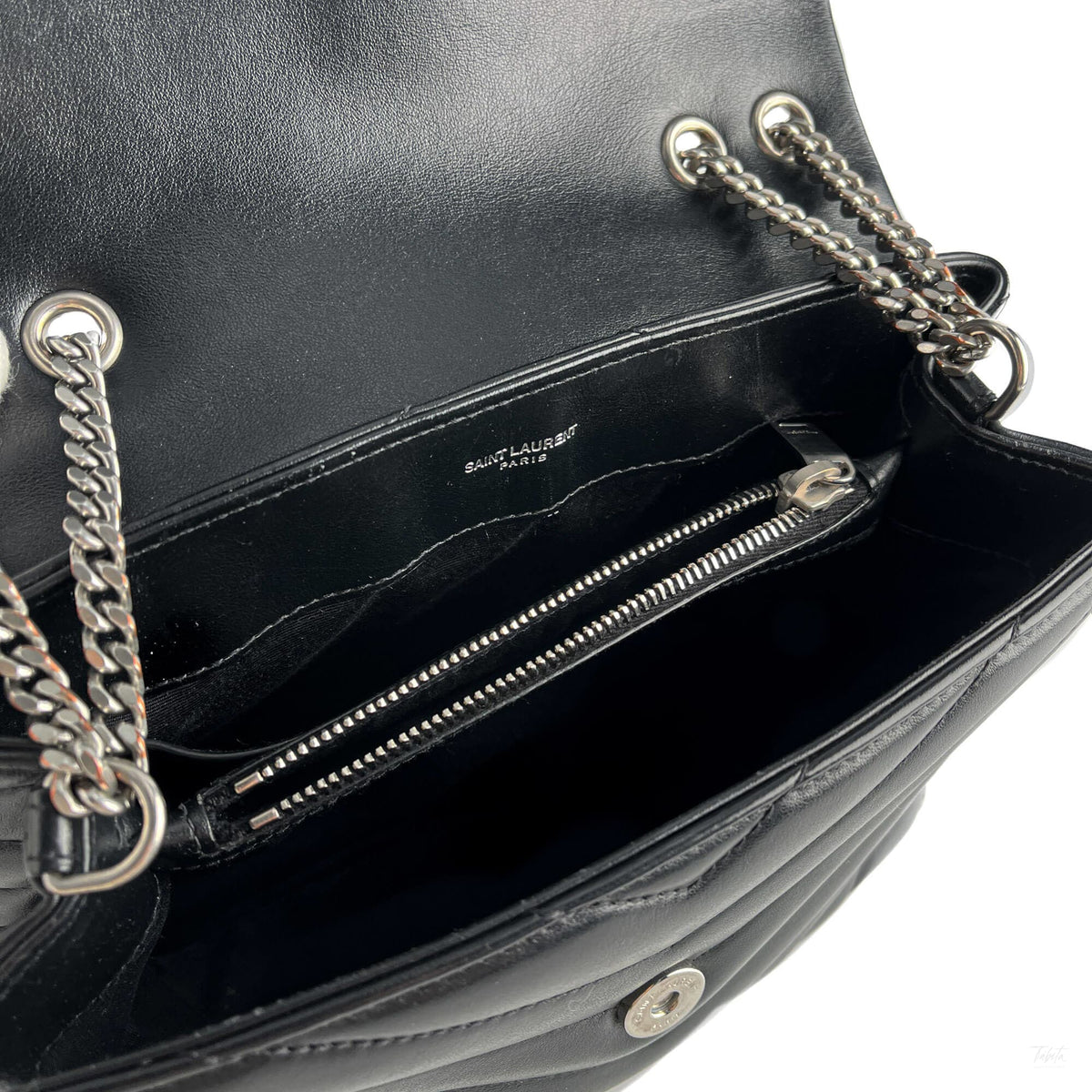 Second hand Saint Laurent Loulou Small Chevron Quited Leather 2 - Ways Envelope Bag Black - Tabita Bags