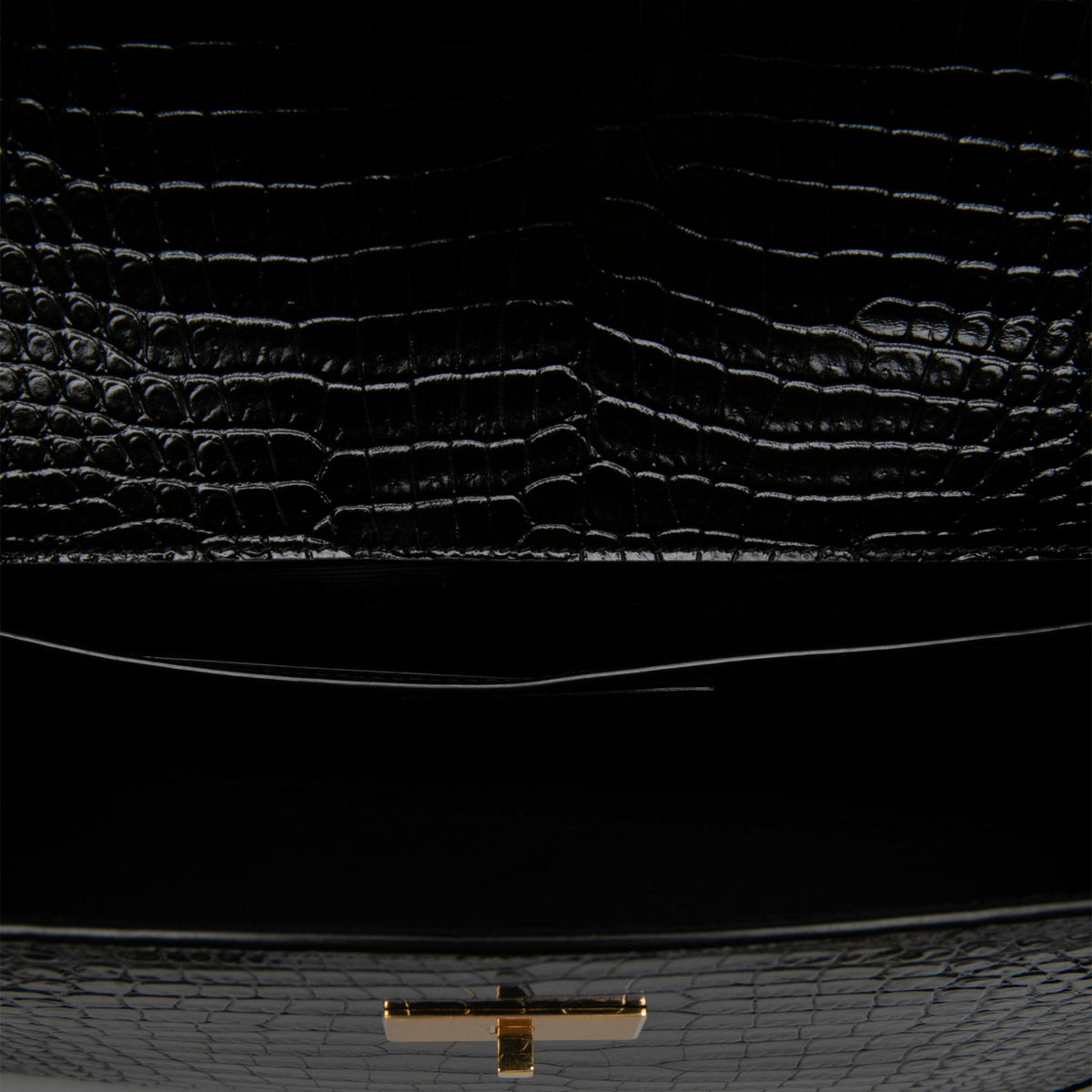 Second hand Saint Laurent Paris Manhattan Leather Crocodile-Embossed Flap Clutch Black - Tabita Bags