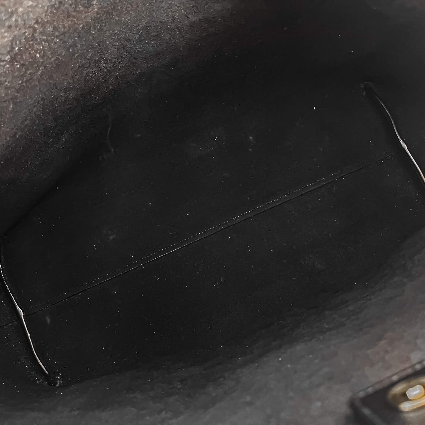 Second hand Saint Laurent Shopper East West Calfksin Leather Shoulder Bag Black - Tabita Bags