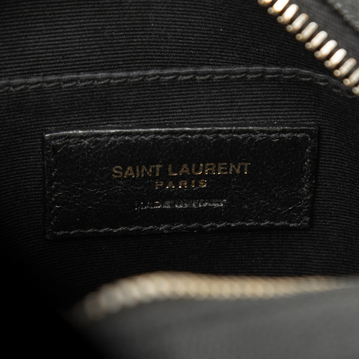 Second hand Saint Laurent Vinyle Grained Calfskin Leather Round Chevron Quilted Camera Crossbody Black - Tabita Bags