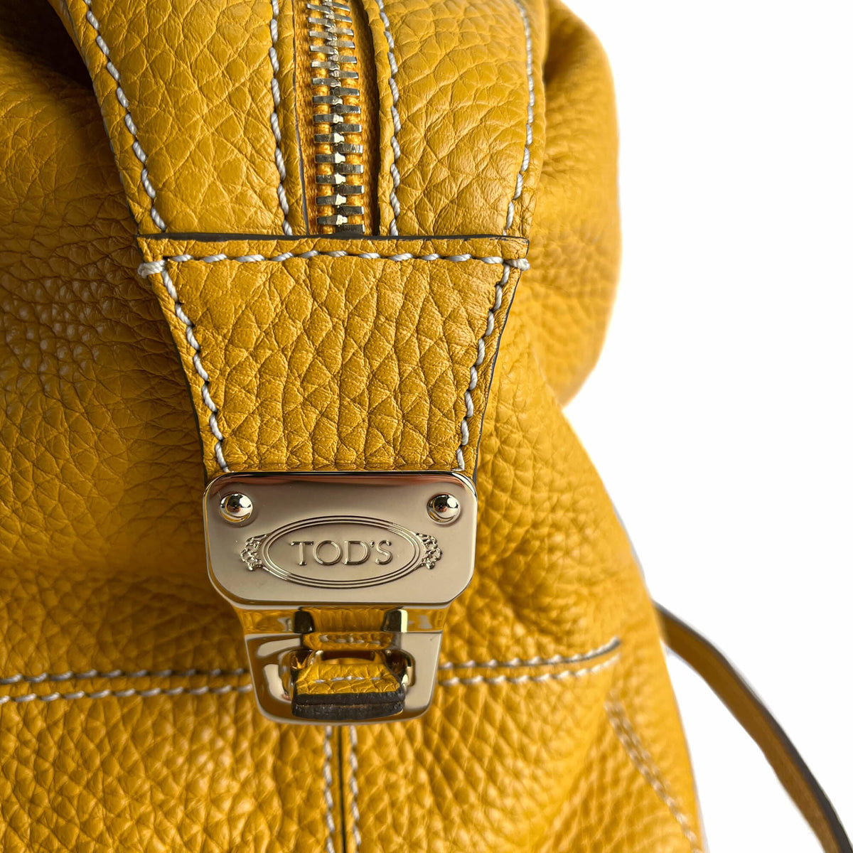 Second hand Tod's D-Styling Leather Trunk Crossbody Yellow - Tabita Bags