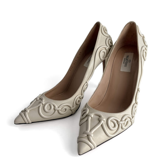 Second hand Valentino Garavani Leather Pump 40 Beige - Tabita Bags