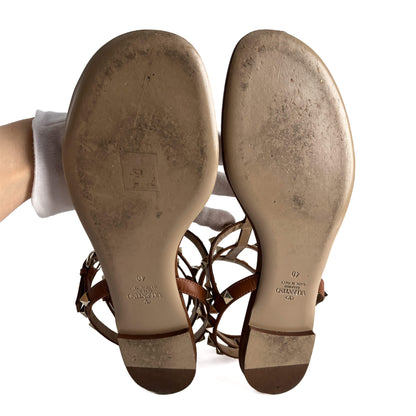 Second hand Valentino Garavani Rockstud Calfskin Leather Flat Straps Sandals 40 Caramel - Tabita Bags