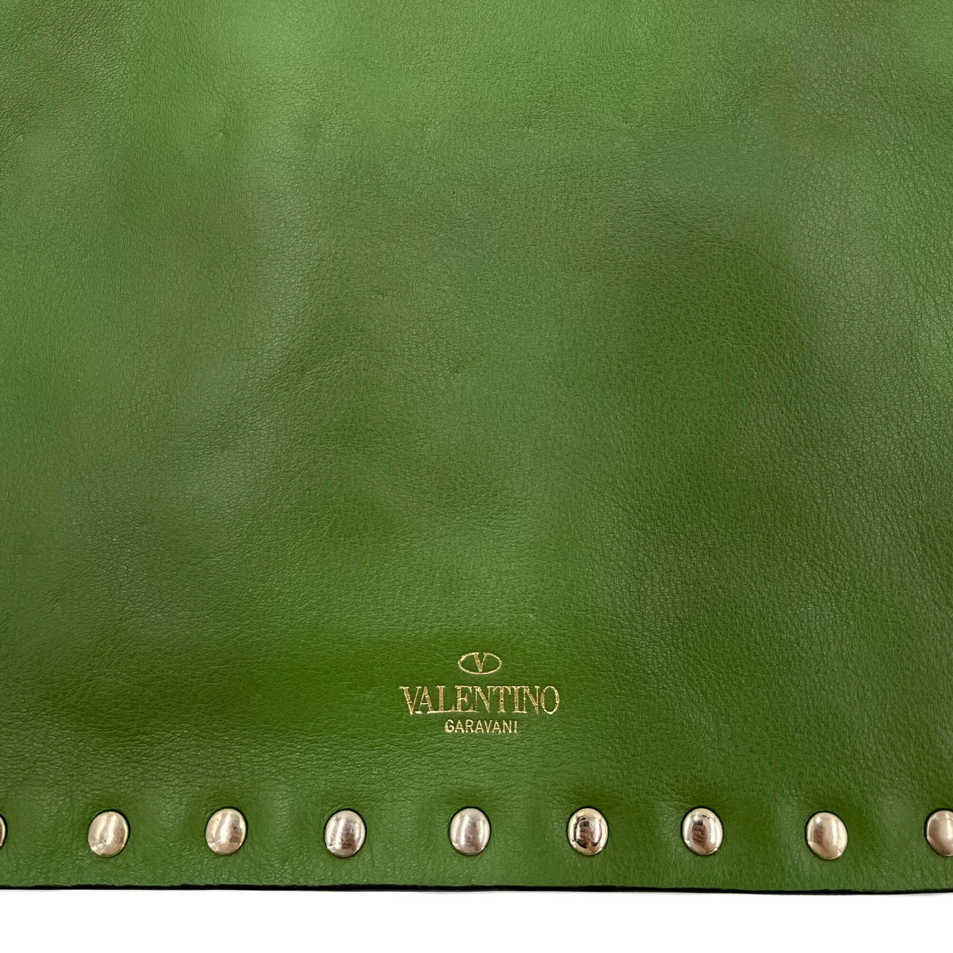 Second hand Valentino Garavani Rockstud Calfskin Leather Pouch Green - Tabita Bags