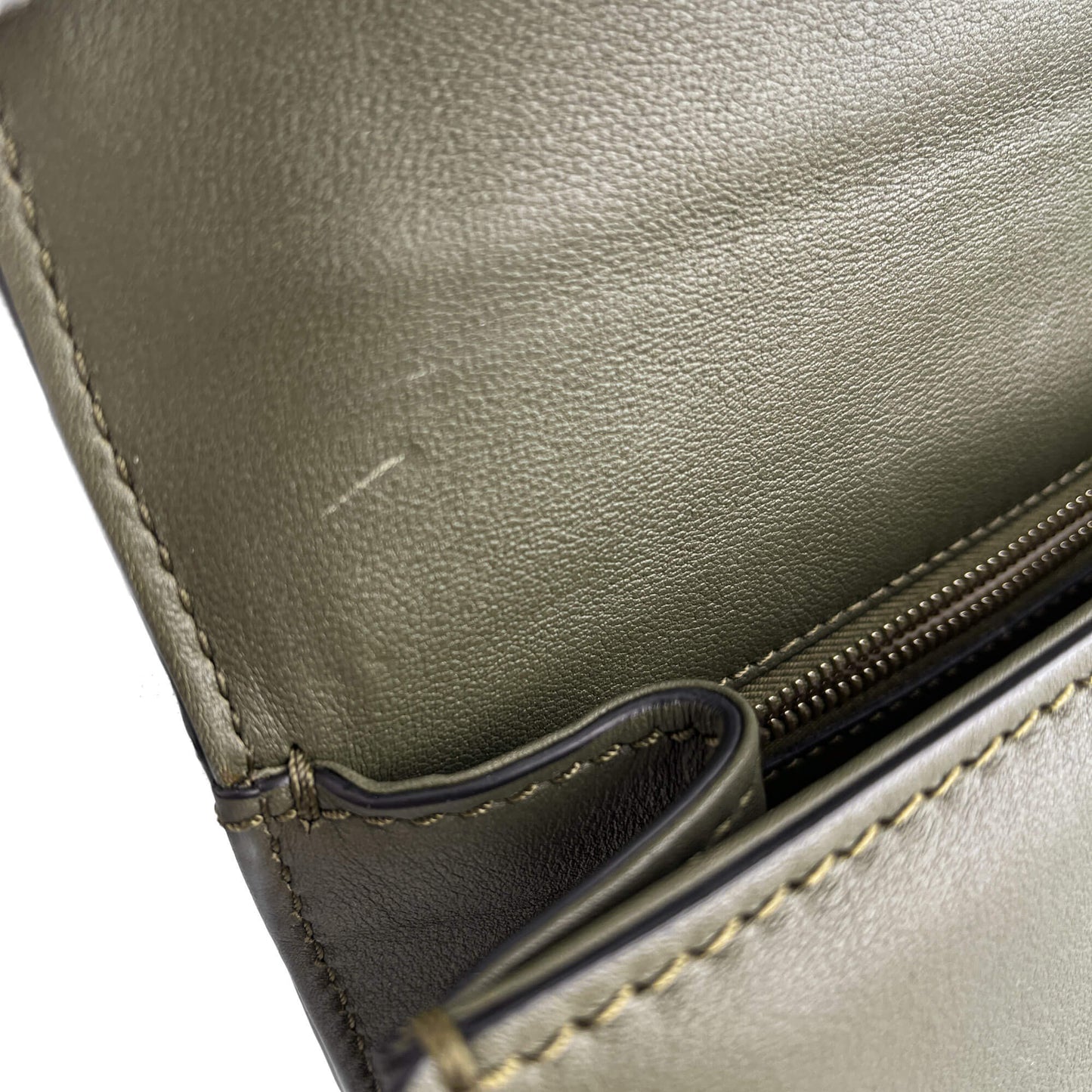 Second hand Valentino Garavani Rockstud Glam Lock Small Calfskin Leather Flap Shoulder Bag Military Green - Tabita Bags