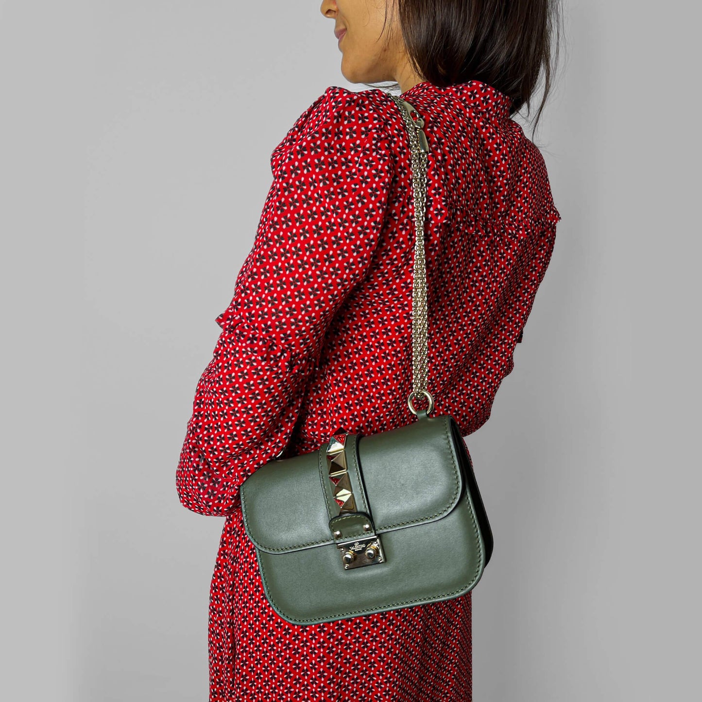 Second hand Valentino Garavani Rockstud Glam Lock Small Calfskin Leather Flap Shoulder Bag Military Green - Tabita Bags