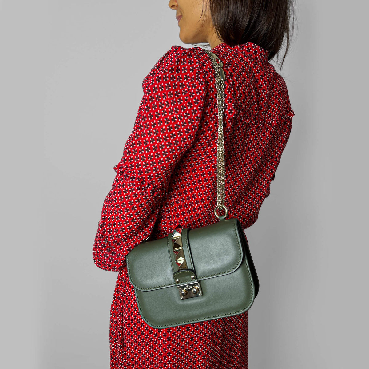 Second hand Valentino Garavani Rockstud Glam Lock Small Calfskin Leather Flap Shoulder Bag Military Green - Tabita Bags