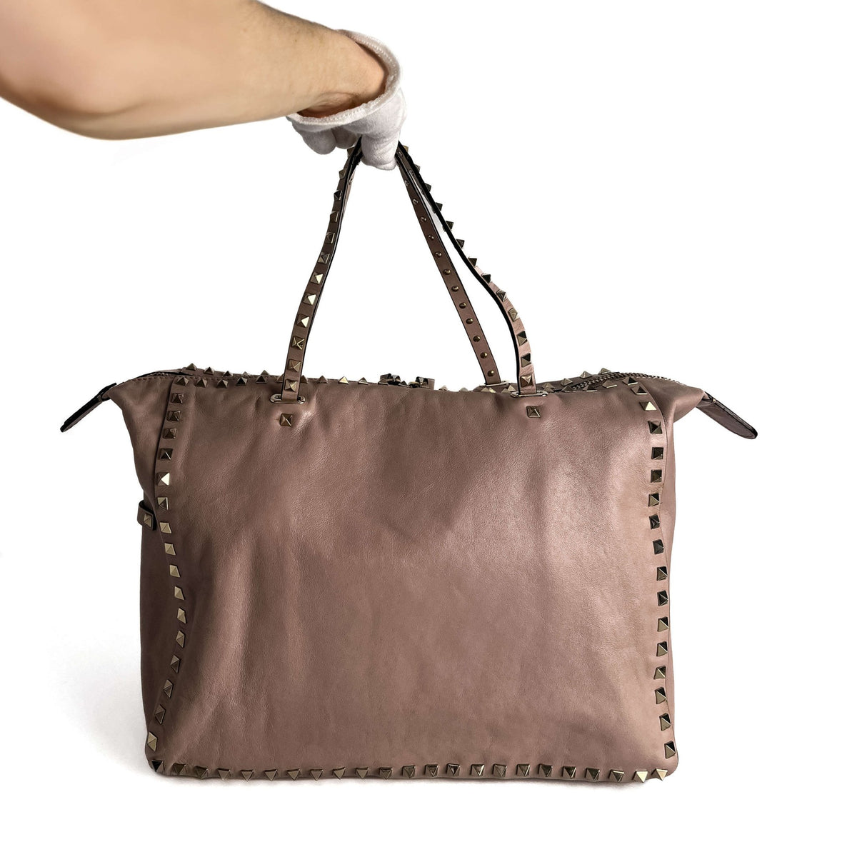 Second hand Valentino Garavani Rockstud Medium Calfskin Leather Tote Shoulder Bag Dust Pink - Tabita Bags