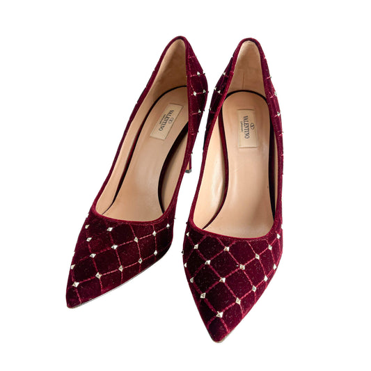 Second hand Valentino Garavani Rockstud Spike Velvet Pump 41.5 Burgundy - Tabita Bags