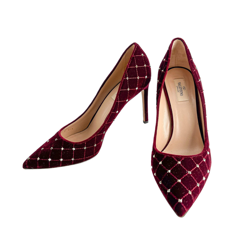 Second hand Valentino Garavani Rockstud Spike Velvet Pump 41.5 Burgundy - Tabita Bags