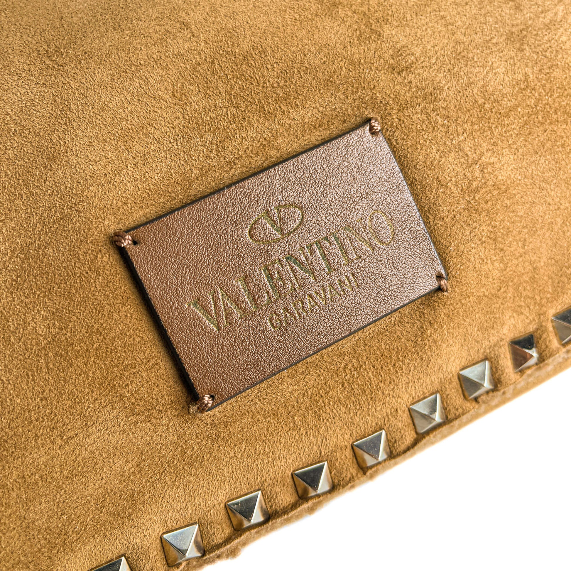 Second hand Valentino Garavani Rockstud Winter Medium Suede & Shearling Tote Shoulder Bag Caramel - Tabita Bags