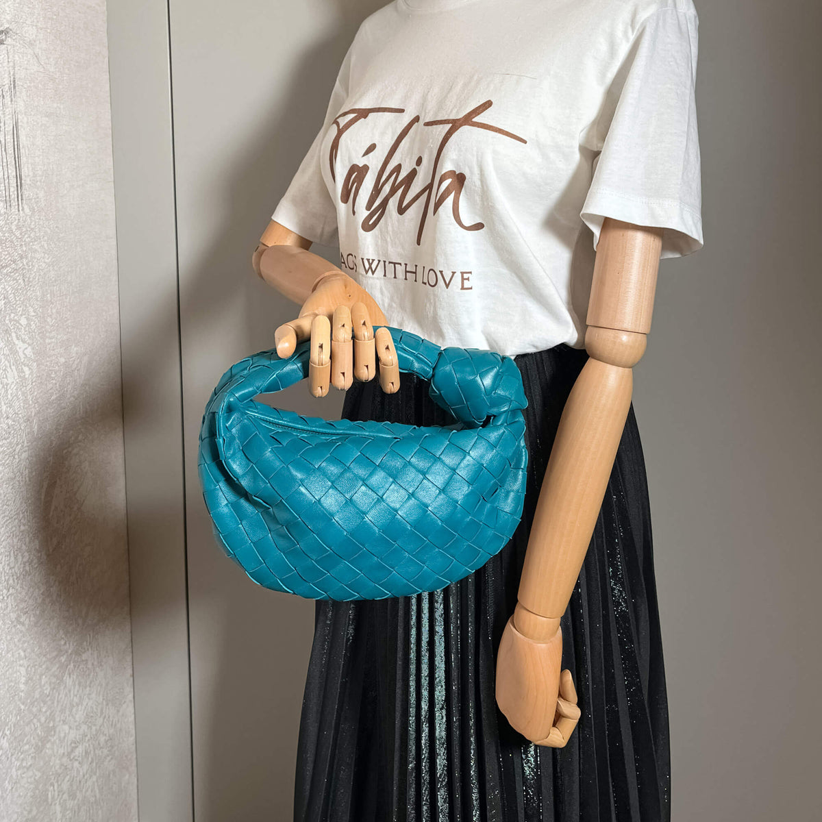 Second hand Bottega Veneta Jodie Mini Intrecciato Leather Hobo Bag Blue - Tabita Bags