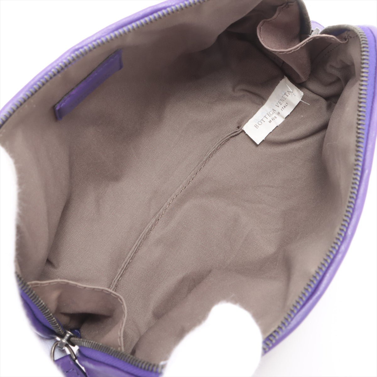 Second hand Bottega Veneta Pouch in Purple Intrecciato Leather - Tabita Bags