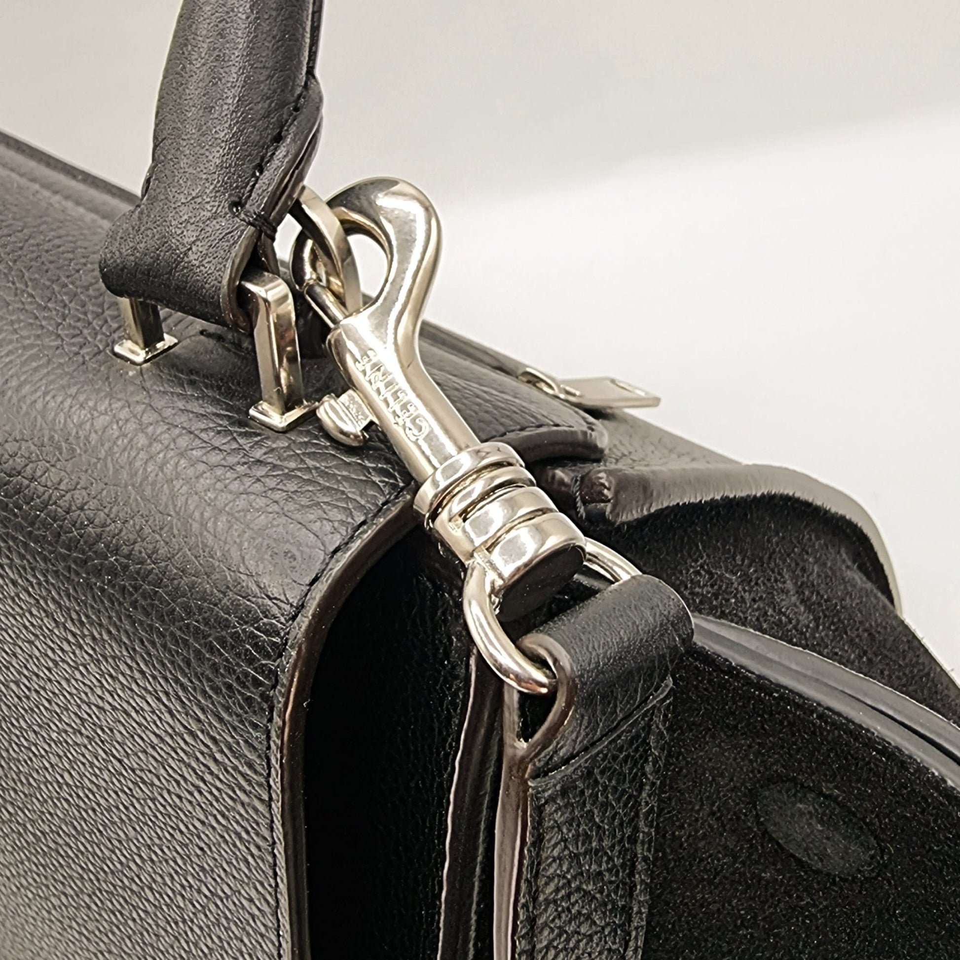 Second hand Céline Trapeze Black Leather - Tabita Bags