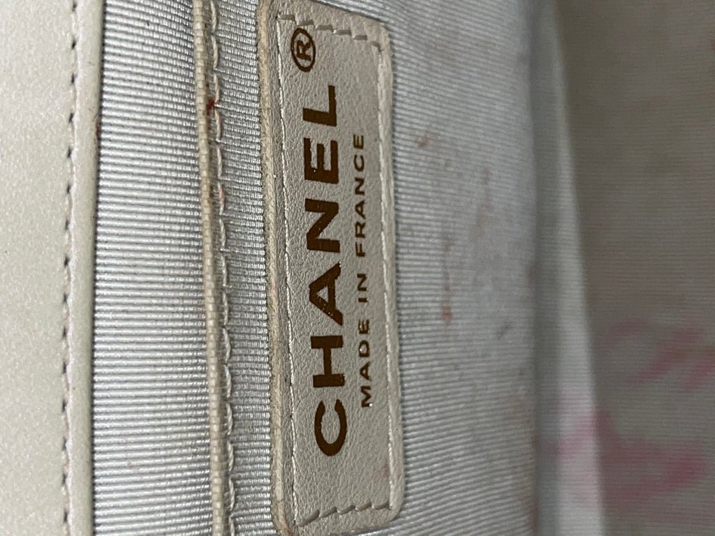 Second hand Chanel Boy Bag Metallic Patent Calfskin Leather Limited Edition - Tabita Bags