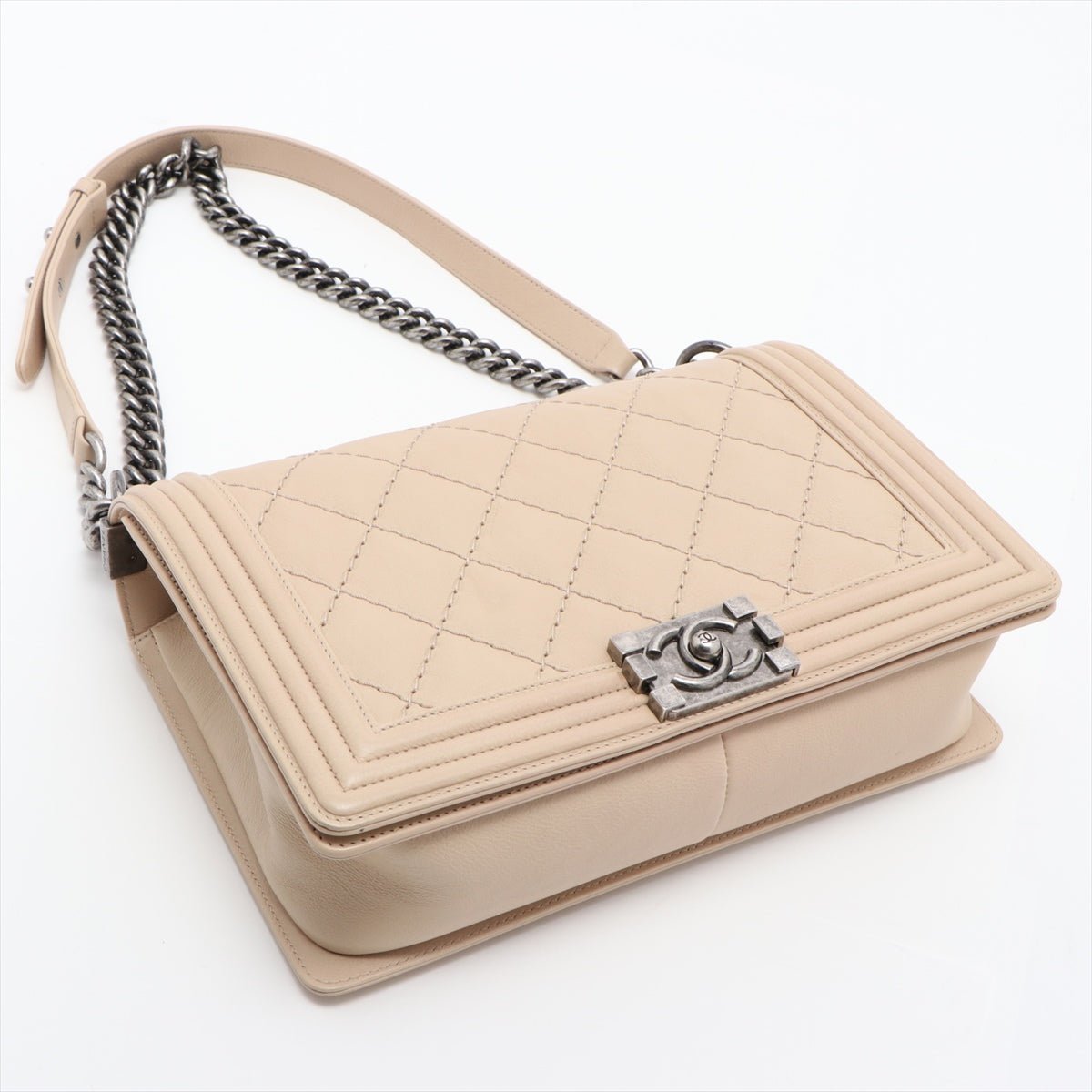 Second hand Chanel Boy in Beige Leather Ruthenium - Tabita Bags